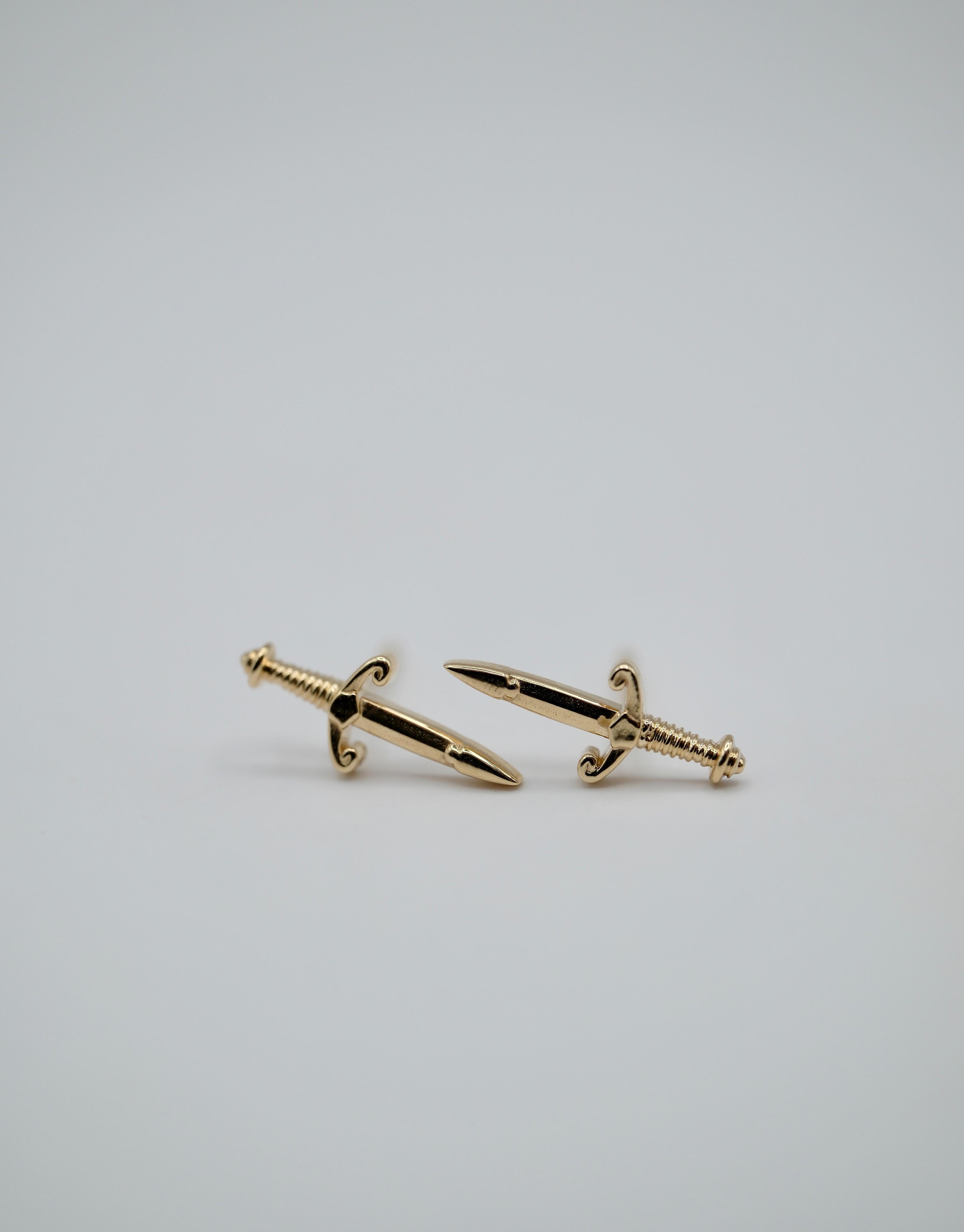 Dagger Studs