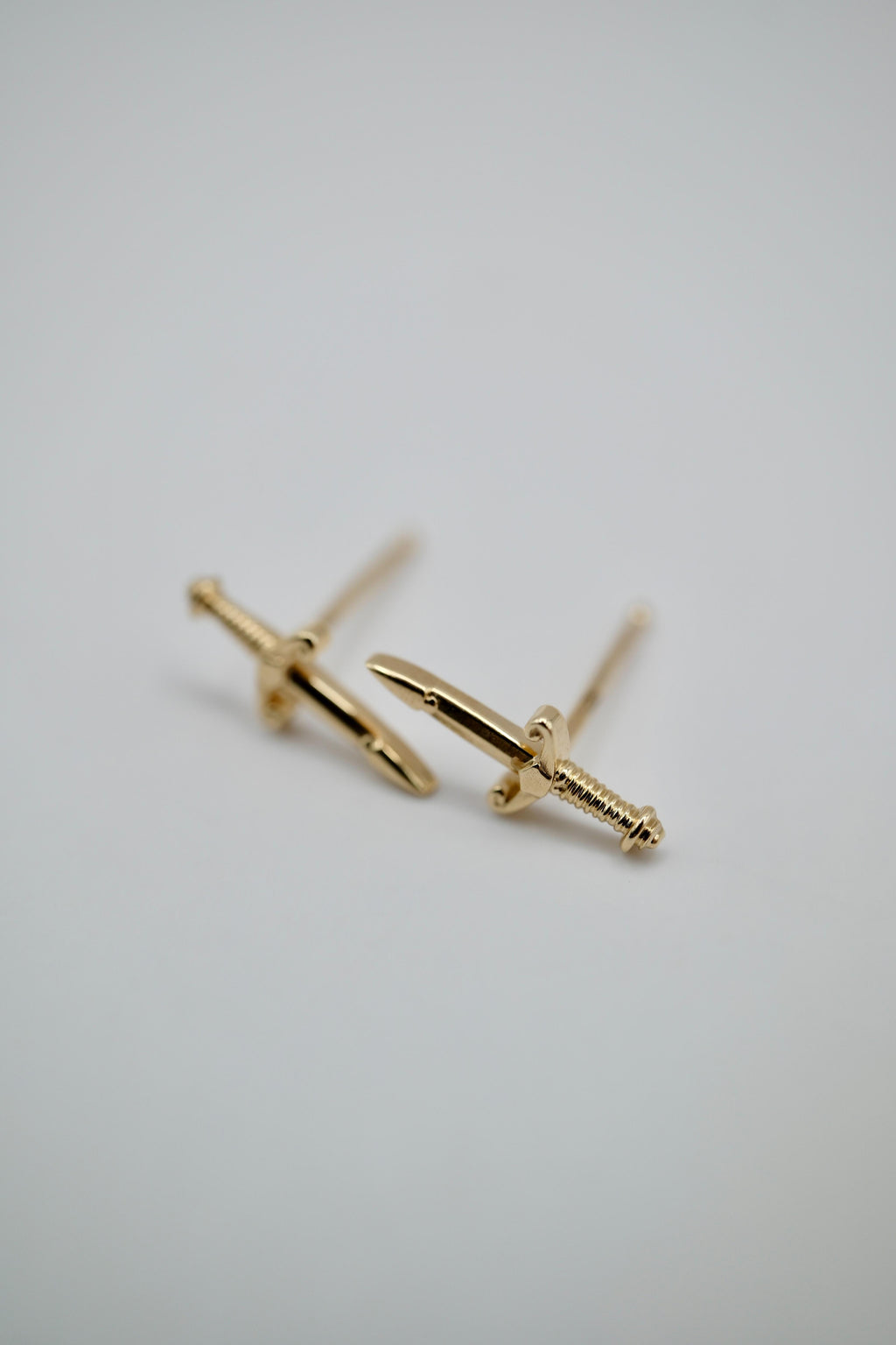 Dagger Studs