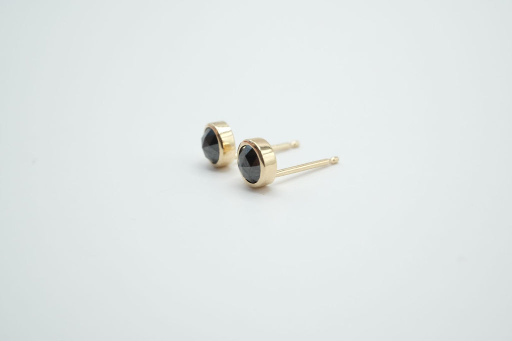 Queens "Knight" Bezel Set Studs