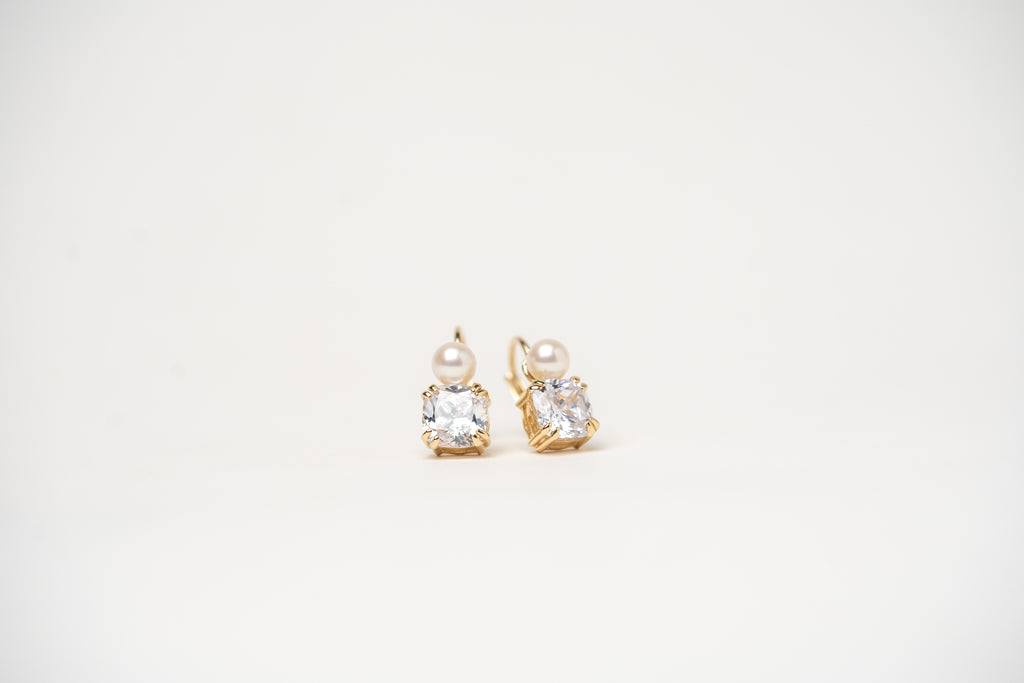 Cushion and Pearl-essence Gemmas