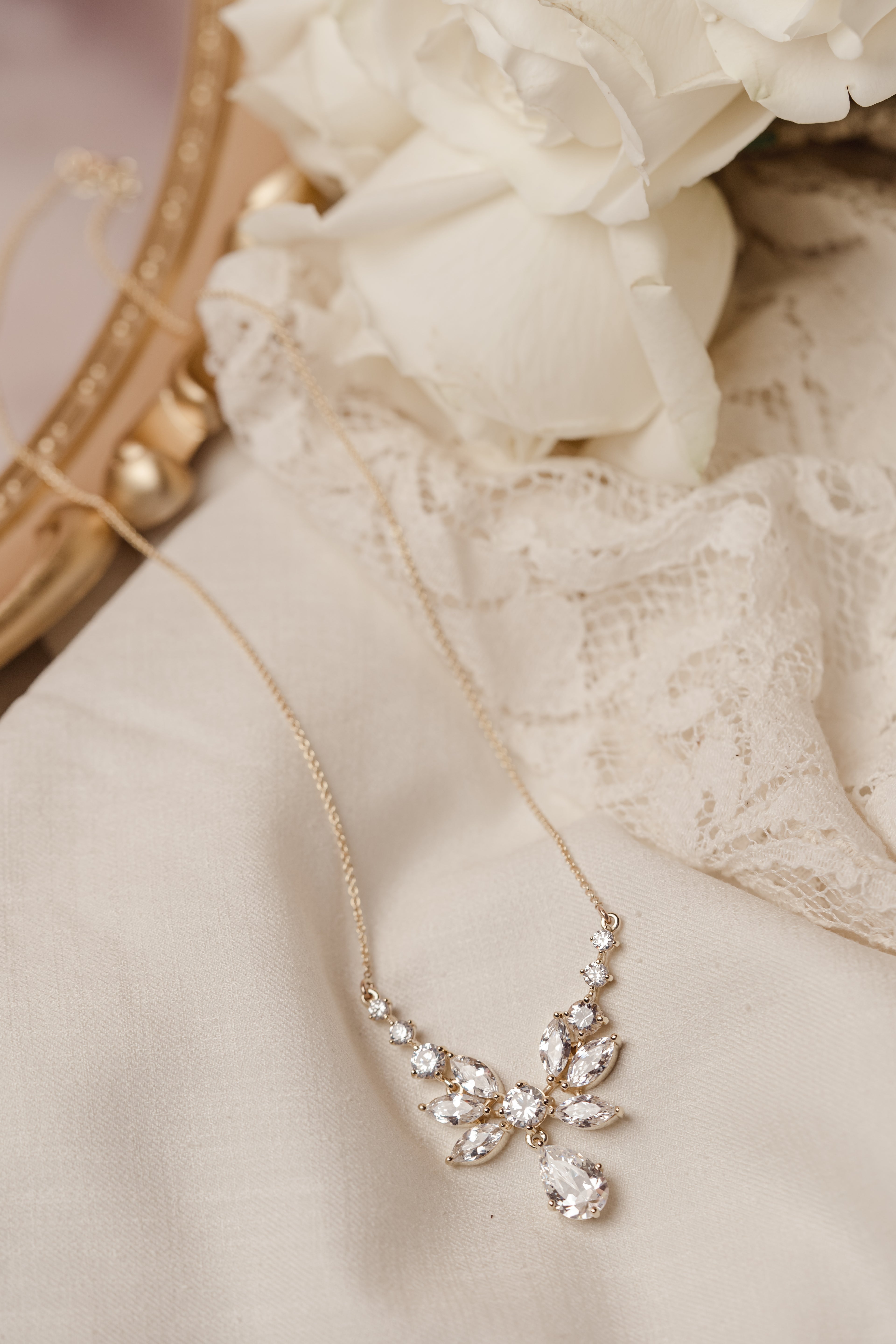 Lace Inspired Bridgerton Necklace