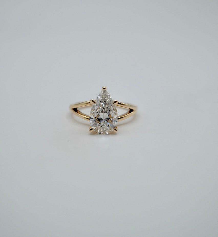 Split Shank Pear