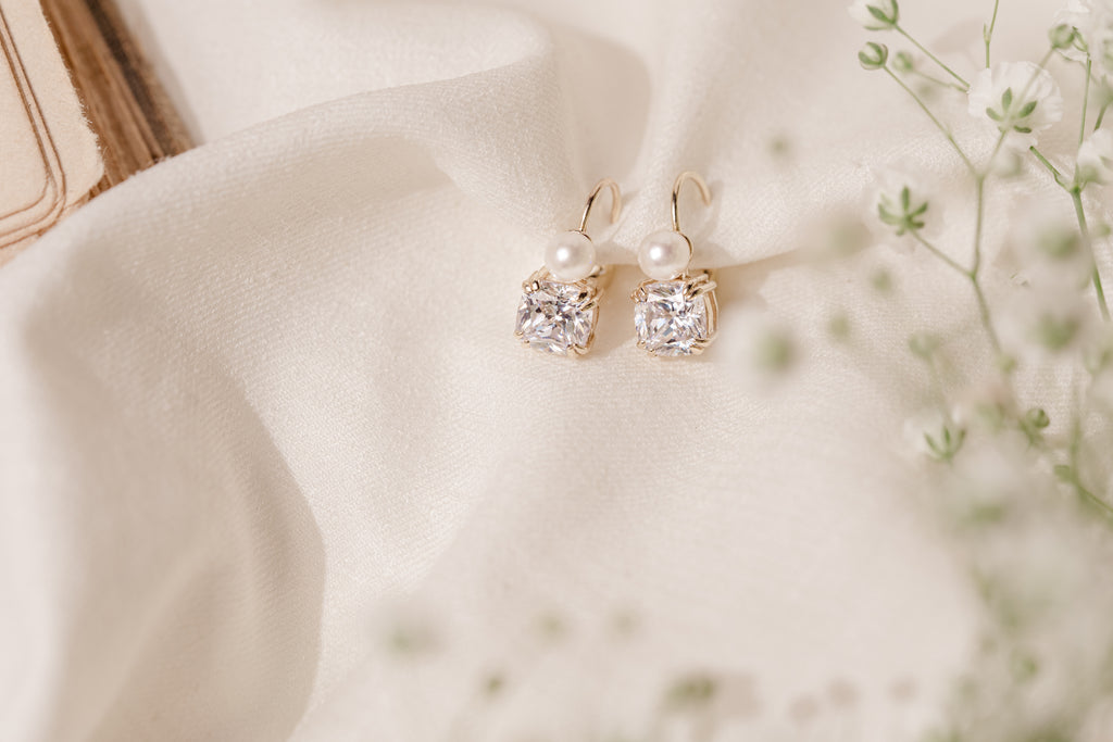 Cushion and Pearl-Essence Gemmas