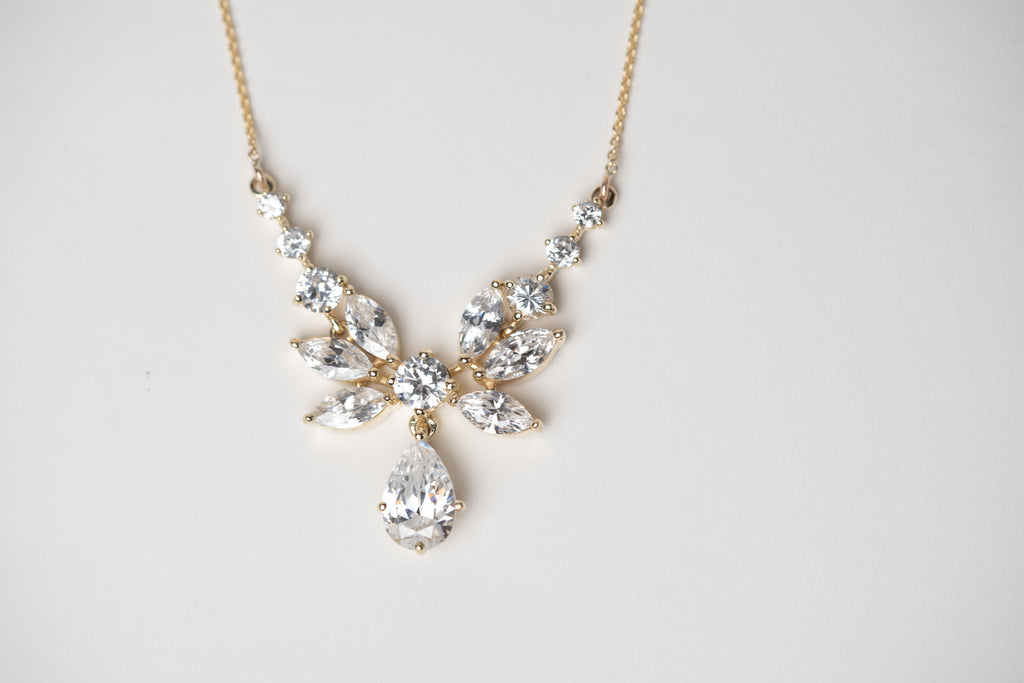 Lace Inspired Bridgerton Necklace