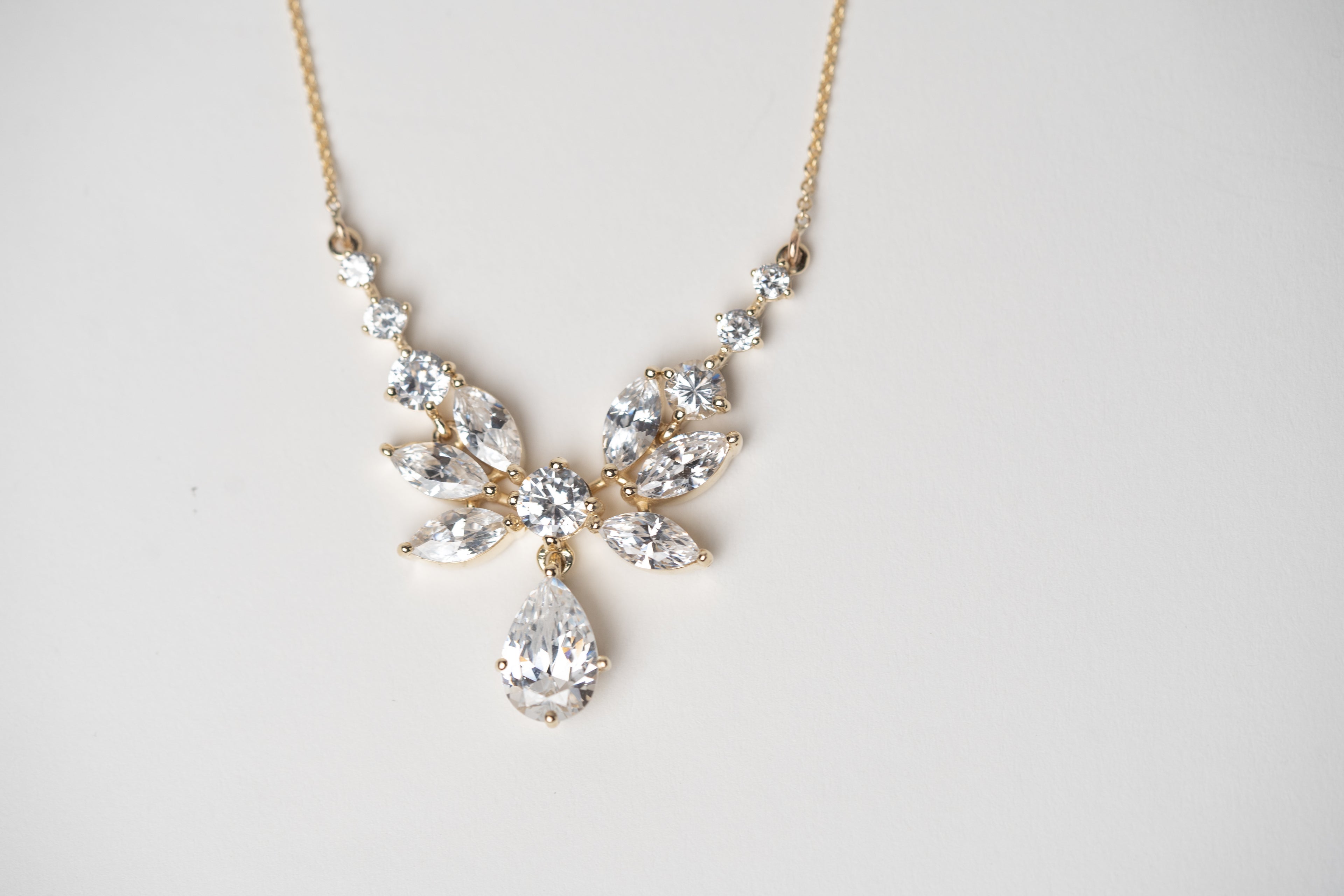Lace Inspired Bridgerton Necklace