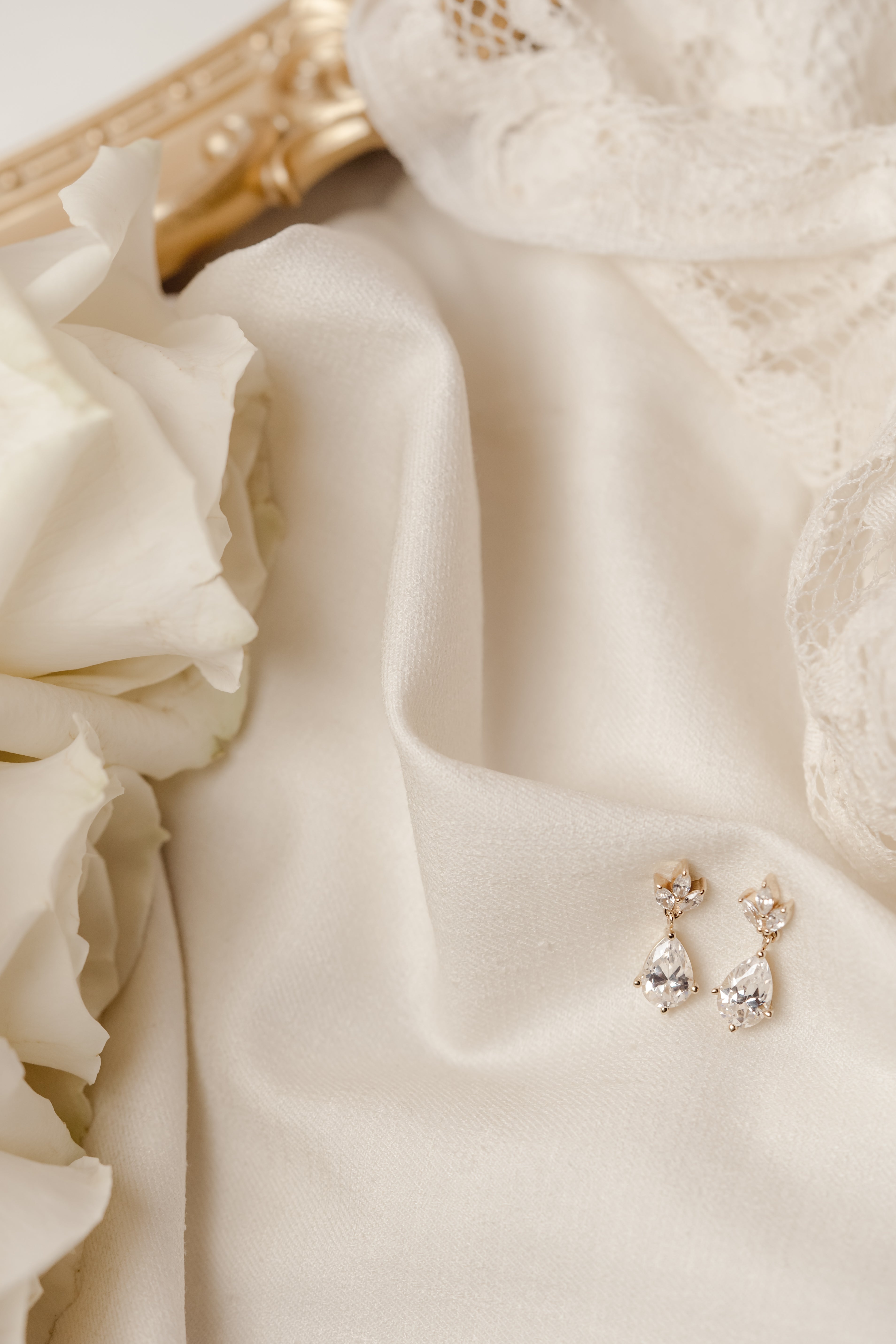 Pear drop Bridgerton Earrings