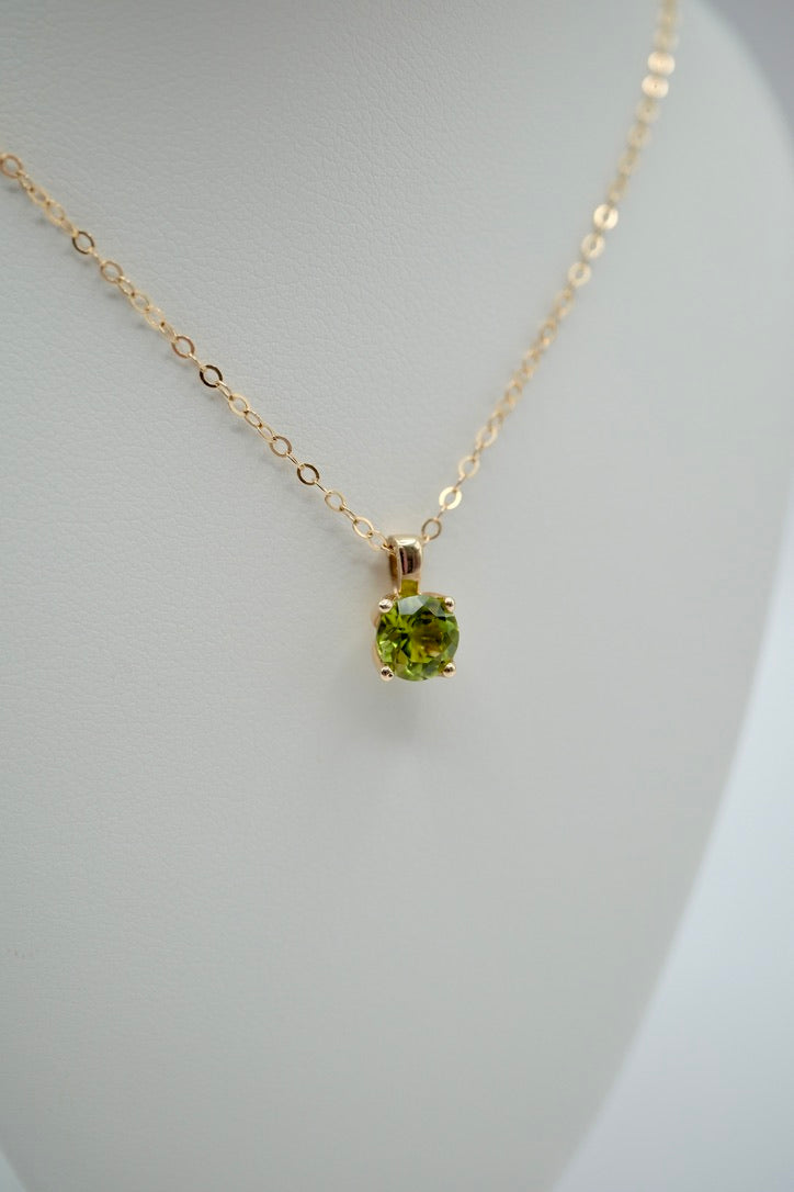 For Her Peridot Pendant