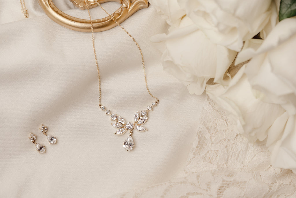 Lace Inspired Bridgerton Necklace