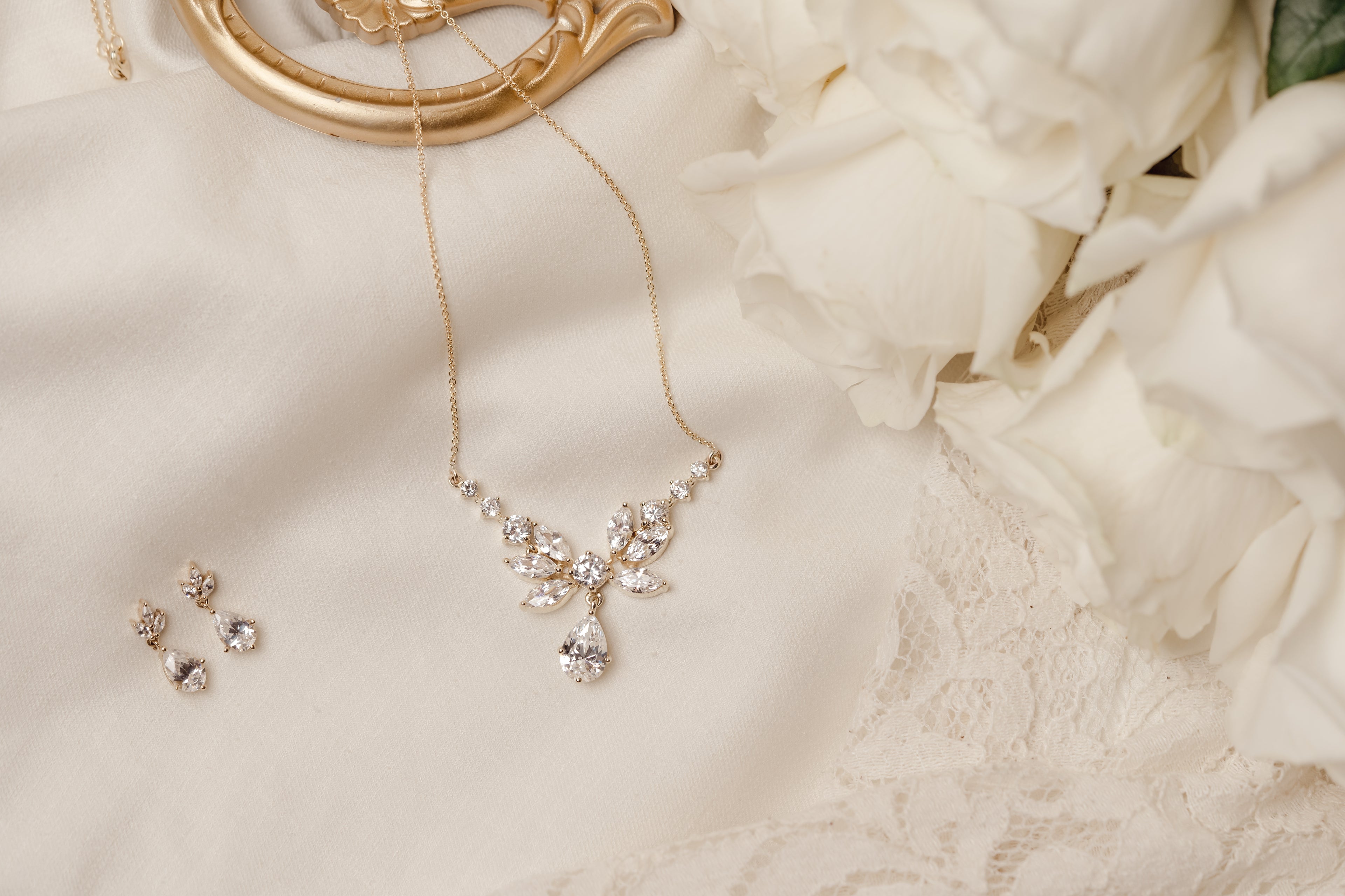Lace Inspired Bridgerton Necklace